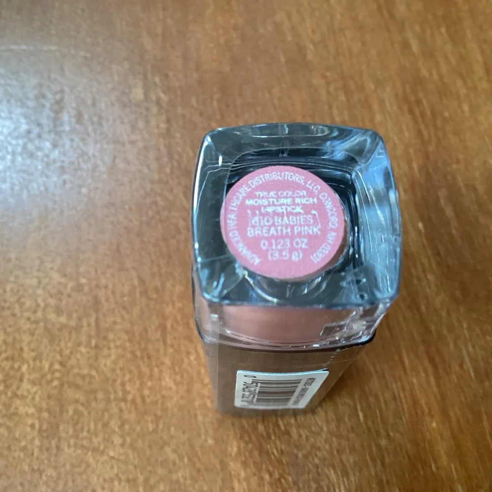 Nuance Salma Hayek True Color Moisture Rich Lipstick Babies Breath Pink 610
